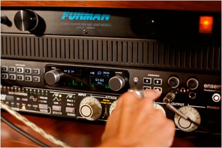 ensemble-thunderbolt-16