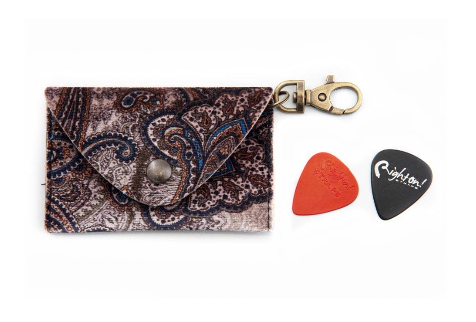 Righton! Straps Pick Pounch Paisley Brown